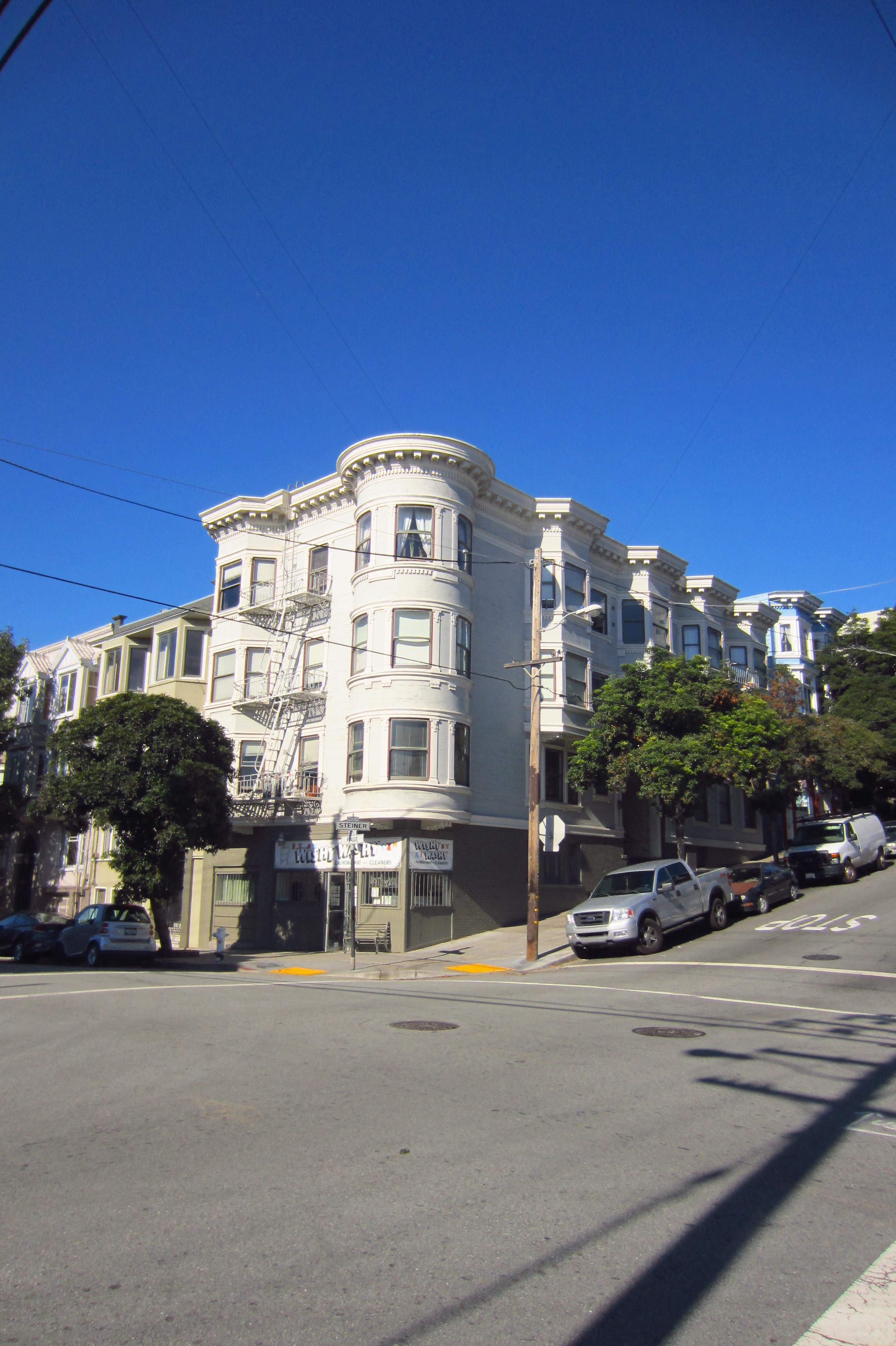 401 Steiner St. Rentals photo 3
